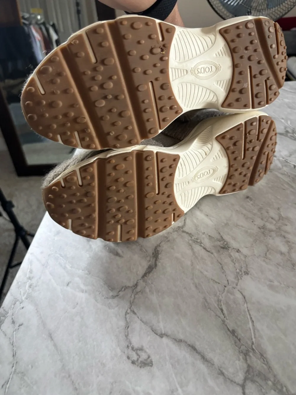 EUC TOD’s Kate Slip-On Knit Sneakers with Leather Detail in Taupe size 38